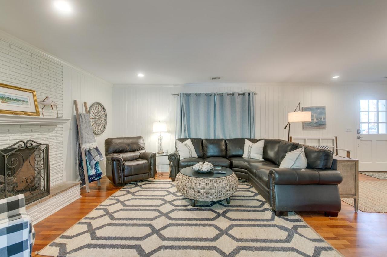 St. Simons Island Spacious St Simons Island Vacation Rental With Pool! מראה חיצוני תמונה