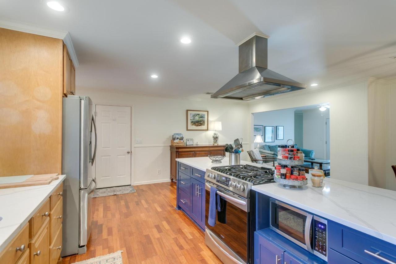St. Simons Island Spacious St Simons Island Vacation Rental With Pool! מראה חיצוני תמונה