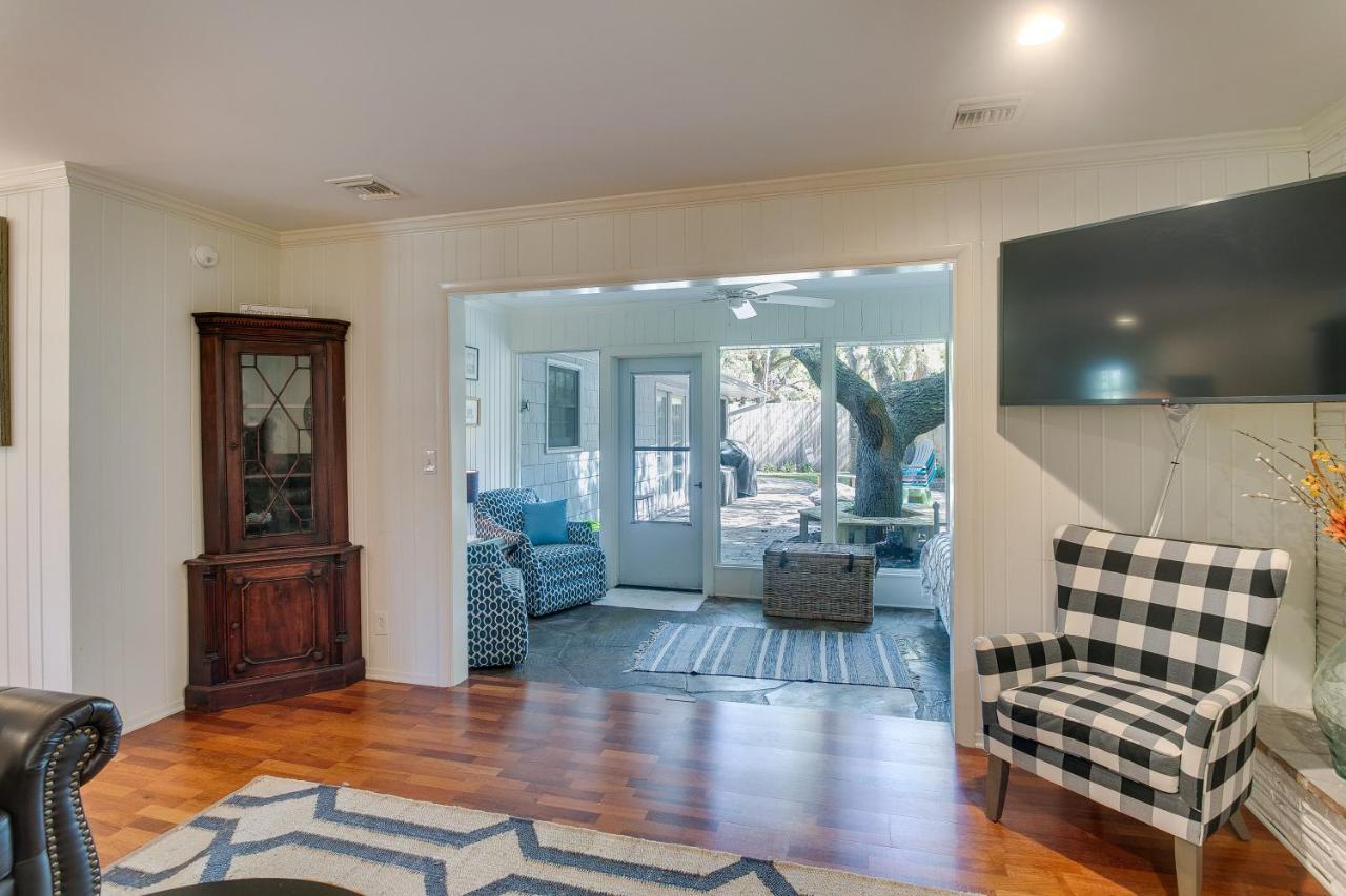 St. Simons Island Spacious St Simons Island Vacation Rental With Pool! מראה חיצוני תמונה